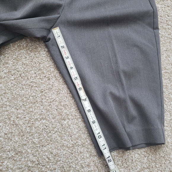 Express Editor Bermuda shorts size 2 gray - Picture 8 of 9